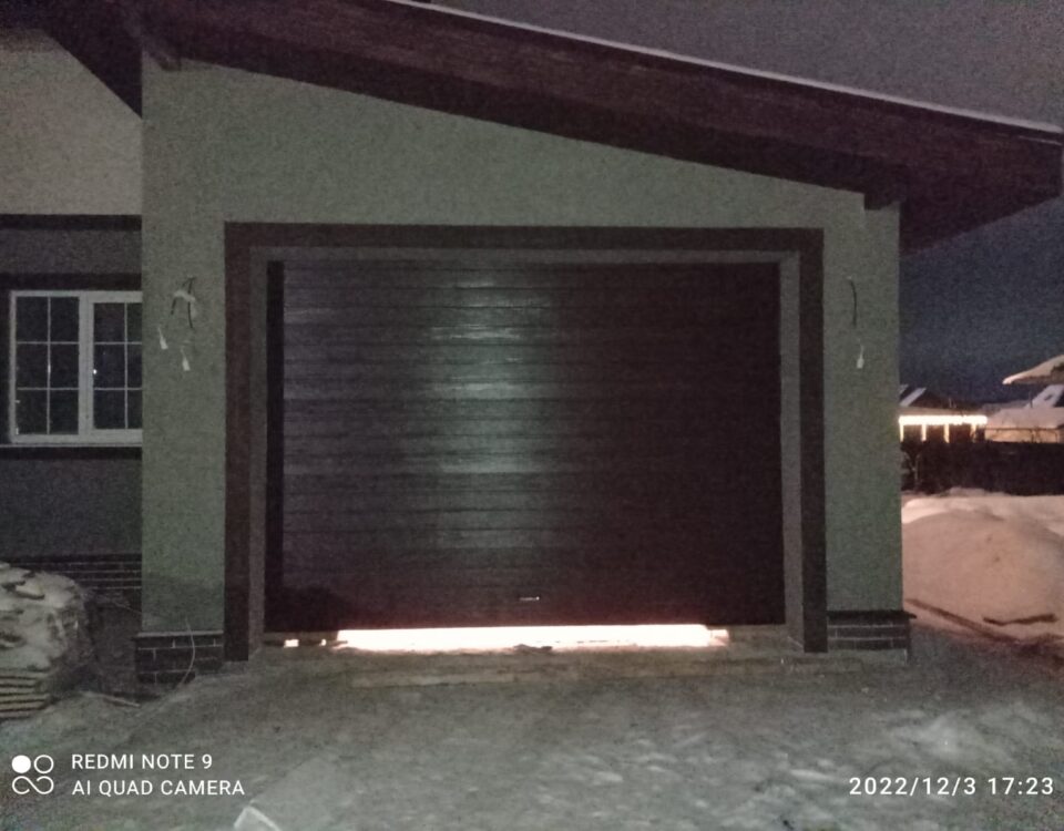 Монтаж гаражных ворот в Голицыно