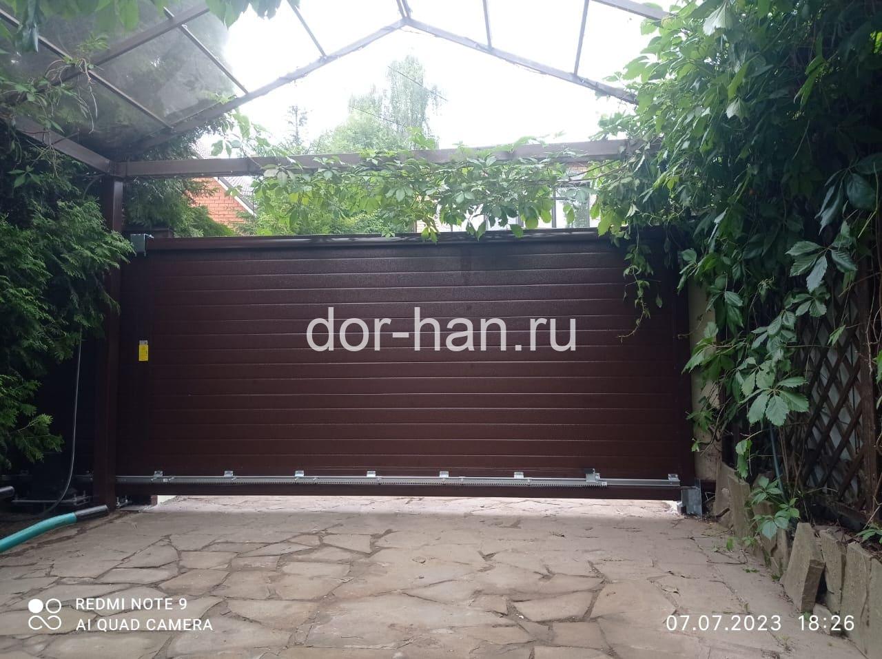 Монтаж откатных ворот DoorHan в Подмосковье